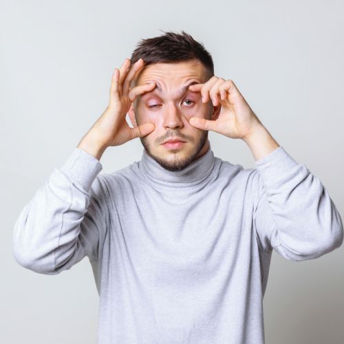 Tình trạng mất ngủ gia tăng ở người trẻ tuổi